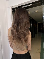 -Hello Lady发型设计