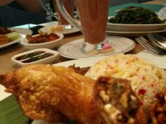 -关夫人餐厅(阳光广场店)