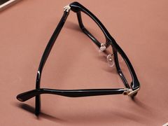 -目艮眼镜SHOWROOM(品牌集合店)