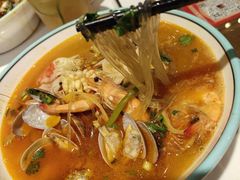 -何记花甲(海岸城旗舰店)
