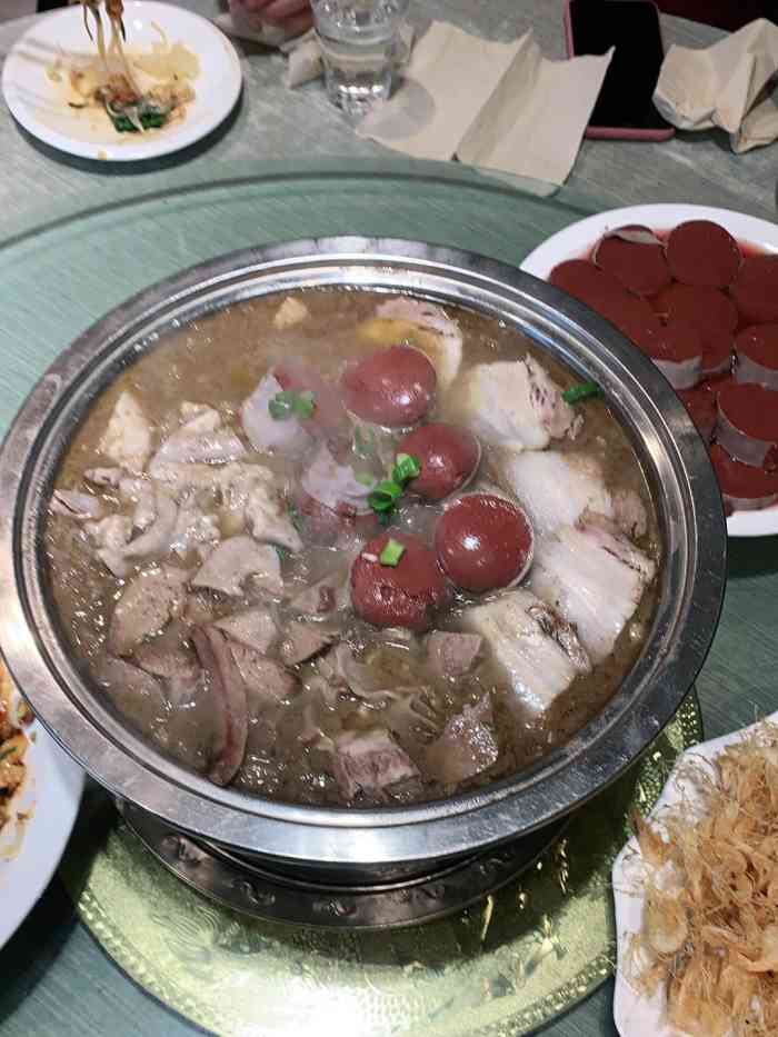 老韩杀猪菜(小份菜八中店)-"每次路过阿城都是必须到的这家店,杀猪菜