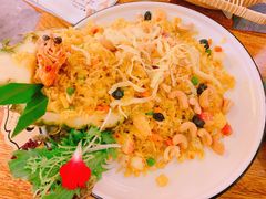 菠萝海鲜炒饭-苏梅花园(群星城店)