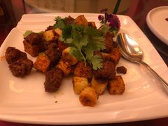 蜜豆牛肉粒-民族饭店-四季餐厅
