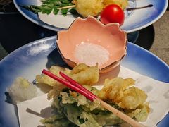 -铭牛烧肉·和牛海鲜自助(高新月牙湖店)