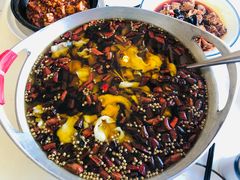 -鑫巴蜀小镇 · 水煮鱼专研店(玉桥店)