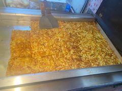 -许西美食一条街