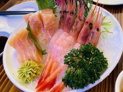 三文鱼刺身-鳥炭·烧鸟YaKiToRi深夜食堂(陆家嘴店)