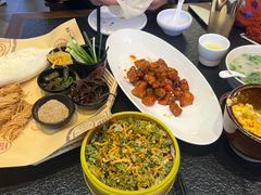 -丁里羊肉小镇(天鹅湖总店)