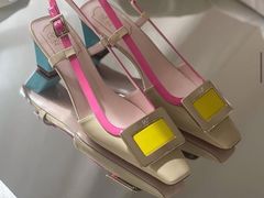 -Roger Vivier(北京SKP店)