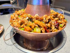 -老佛爷铜炉蛙锅(东门老街店)