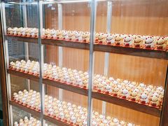 面包甜点陈列柜-NIUAN牛庵·日式和牛烧肉(恒隆店)