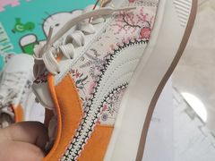 -PUMA品牌自营折扣店(天津佛罗伦萨小镇奥莱店)