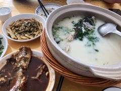 -天乐农家鱼头王(天目湖店)