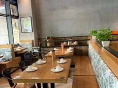 大堂-江渔儿酸菜鱼(东二环泰禾店)