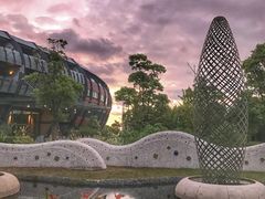 -上海滴水湖皇冠假日酒店