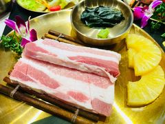 厚切五花肉-闻老头·菊花炭烤肉(佛山首店)