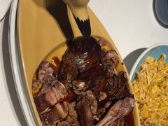 -八府香鸭·啫啫煲(华山路店)