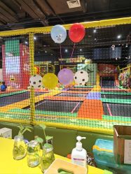 -蹦蹦跳跳(新奥购物中心店)