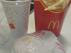 -麦当劳(欢乐谷店)