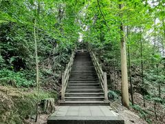 -凤栖山