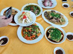 -荣生萝卜汤饭店