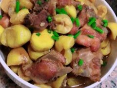 板栗排骨-江西炒粉瓦罐汤奉化牛肉面(邱隘镇中路店)