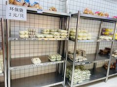 -白玉兰食品甜凤店(合生汇店)