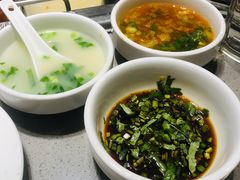 -海底捞火锅(公益西桥店)