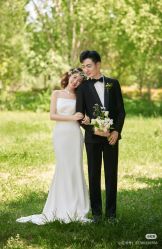 -喜爱高定婚纱摄影