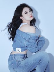 -绝对人气写真艺术中心