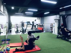 -征成健身连锁私教工作室(九公里店)