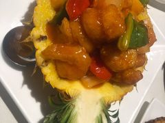 菠萝咕噜虾球-衡山汇·高级粤菜(霄云路店)