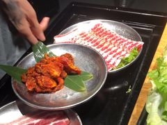 -青瓦炭韩潮烤肉(花园道店)