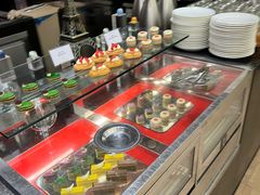-圣丰索菲特·2 On 988 Café 自助餐厅