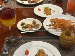-武汉世茂希尔顿酒店·汇·全日餐厅
