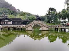 -灵岩山风景区