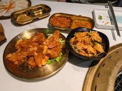 -炙城·韩式烤肉(南京东路店)