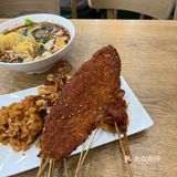 北京｜三里屯这家东北炸冷面和麻辣烫牛啊！🍤
