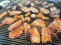 -小辣椒火盆烧烤(温泉南街店)