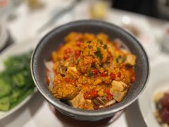 -楚山晓·湖北菜(武汉光谷K11店)