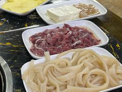 -韩妹鱼庄·泸定老字号(泸定店)