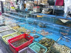 -霞涌市场海鲜摆卖区
