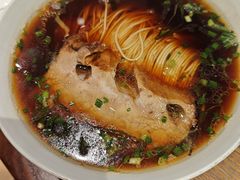 红汤红焖肉面-苏面斋·本地传统苏式面馆