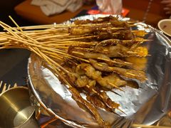 -何师烧烤Pro ·江湖川菜·小龙虾·精酿(太古里旗舰店)