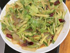 -北京龙庆四季香农家饭庄·灶台鱼·碳烤虹鳟鱼(龙庆峡店)