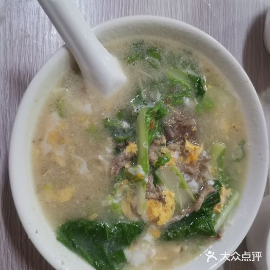 抱罗三角路粉店