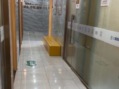 -上海仁爱医院口腔科 · 种植