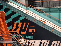 -极限PLAY运动娱乐新世界·团建派对潮玩休闲馆·室内蹦极高空游乐园