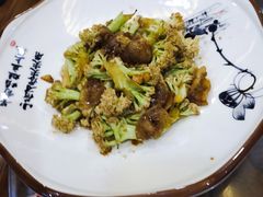 -老唐三下锅 ·张家界地标美食(溪布街店)