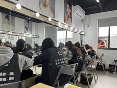 -吉田美学化妆美甲摄影培训(宁波校区)